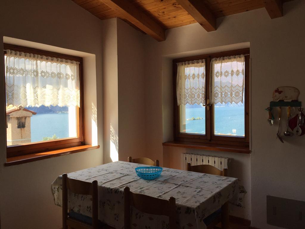 Appartamento Laura Brenzone sul Garda Exterior foto